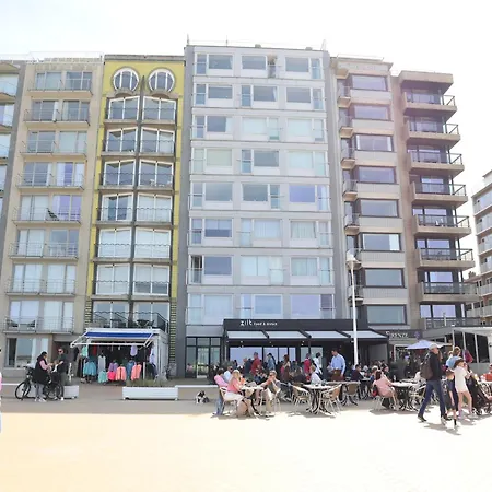 In By The Beach, Cleaning Included Apartamento