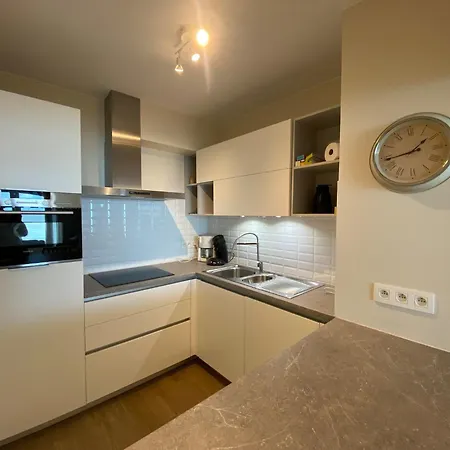 Apartamento In By The Beach, Cleaning Included *